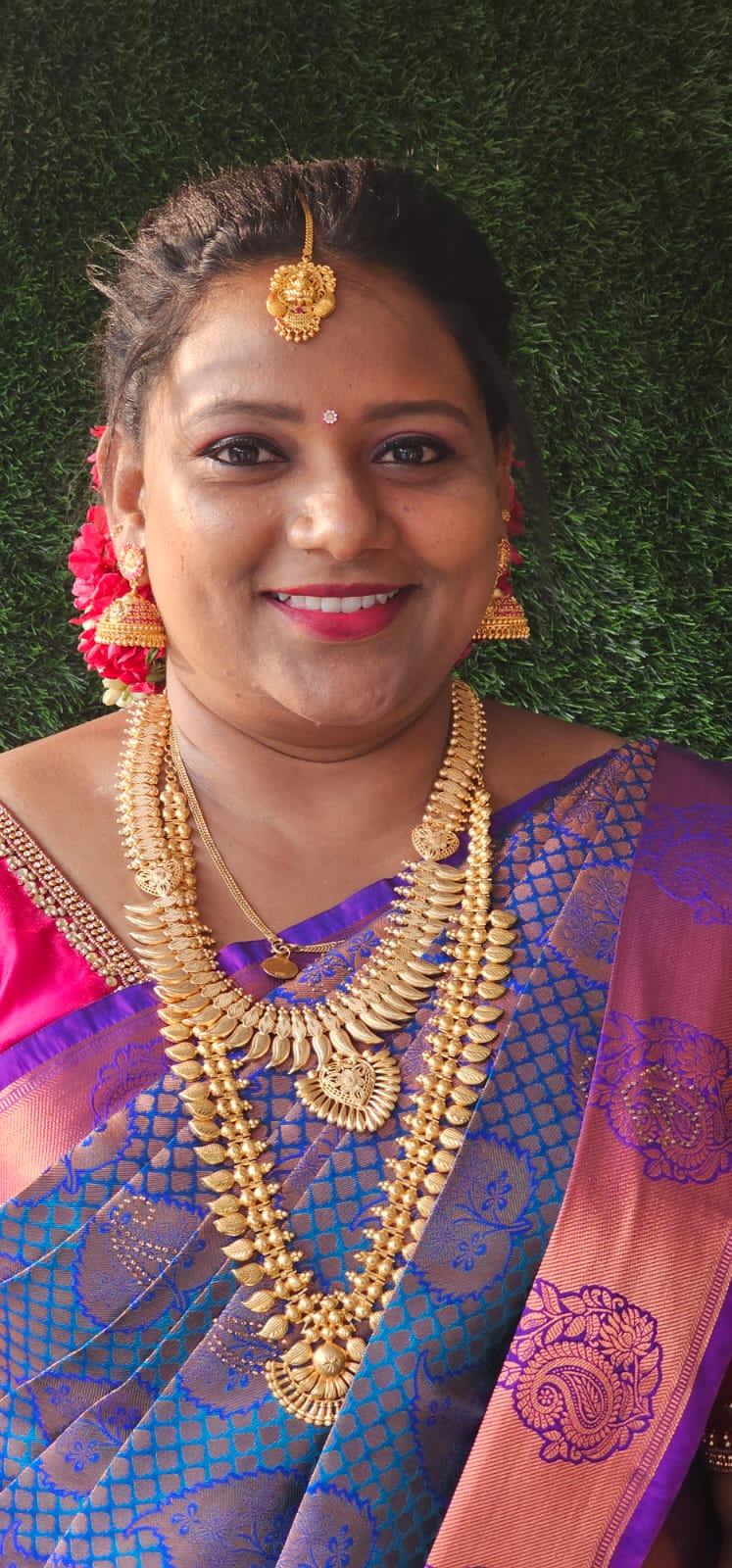 MAGIC MIRROR FAMILY SALON PUTHIYAKAVU TRIPUNITHURA