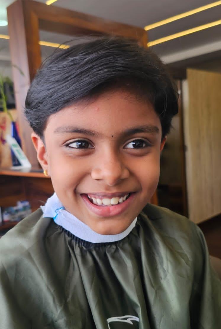 MAGIC MIRROR FAMILY SALON PUTHIYAKAVU TRIPUNITHURA